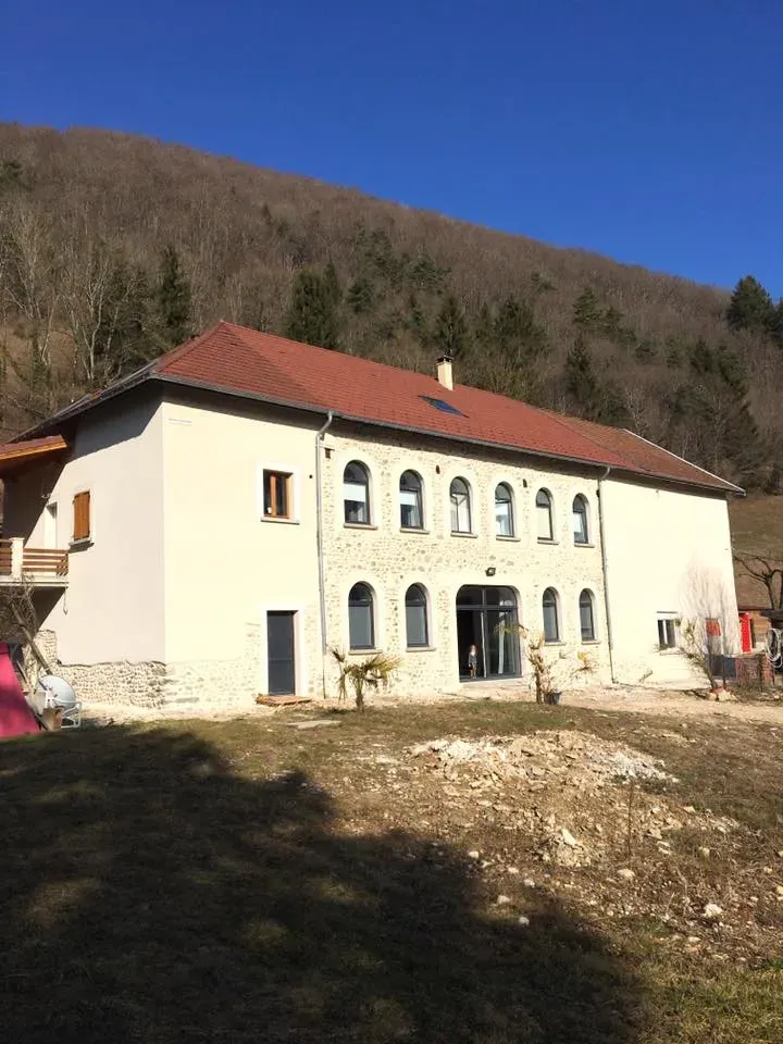 Habillage de toiture à Rives